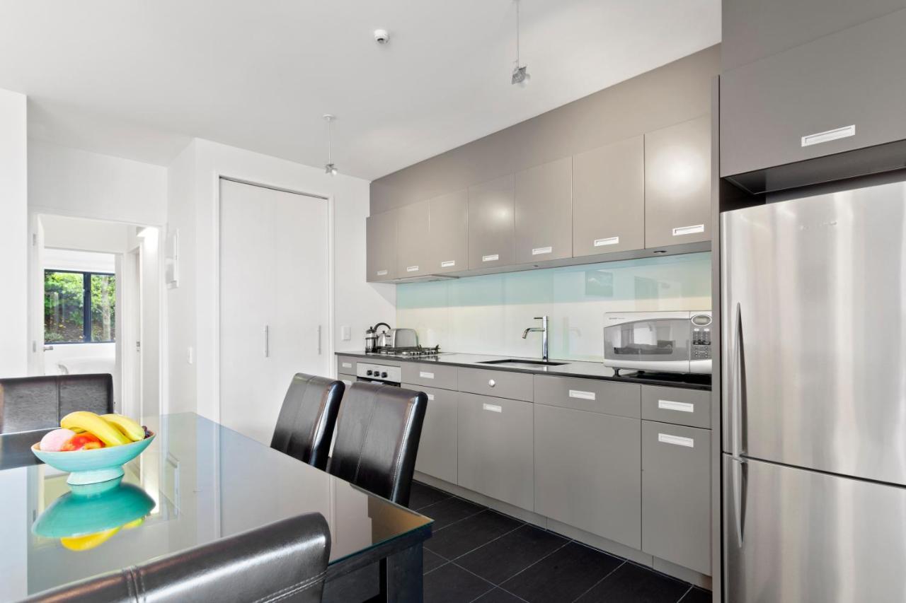 Stunning 2 Bedroom Apartment With Balcony! Queenstown Kültér fotó